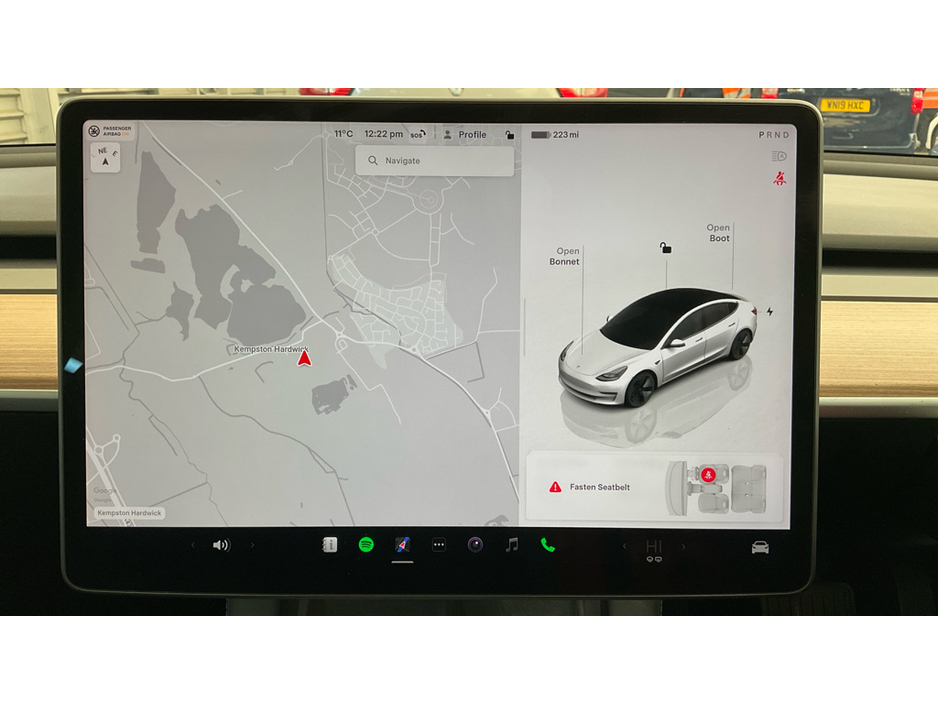2023 Tesla Model 3 - image 11