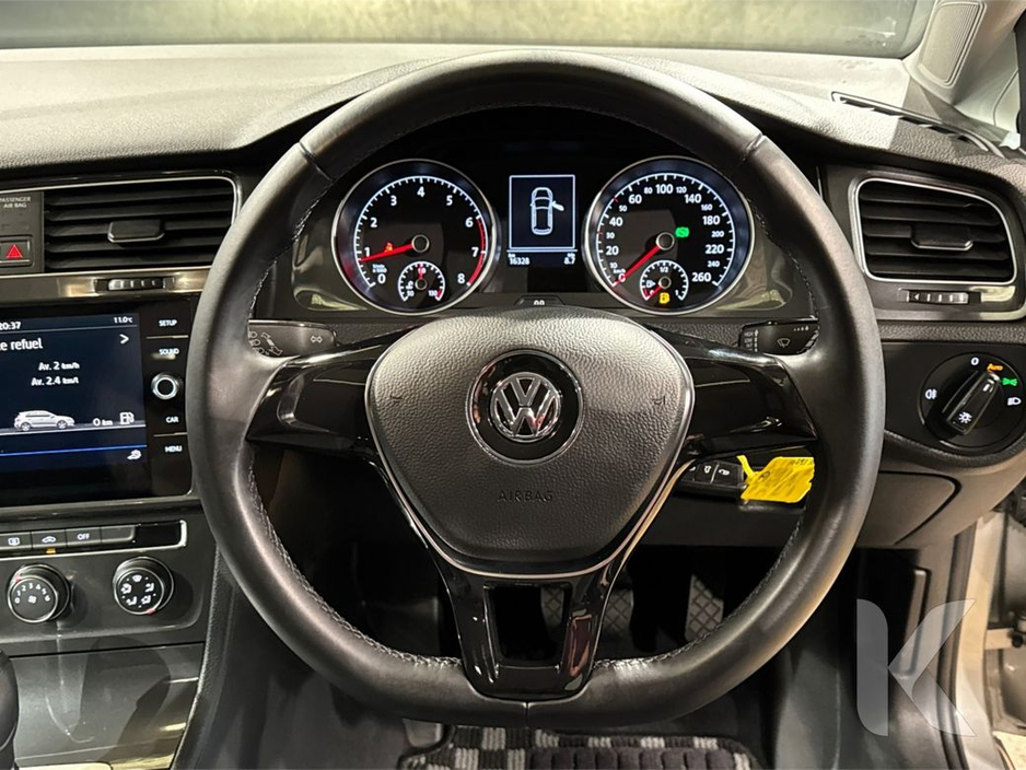 2018 Volkswagen Golf - image 15