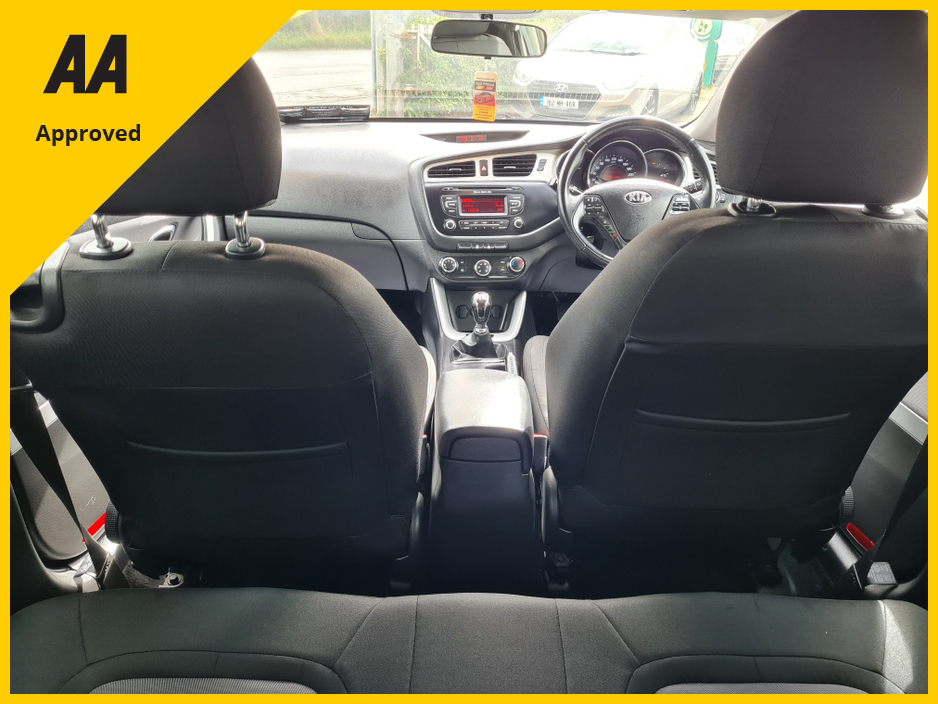 2015 Kia Ceed - image 13