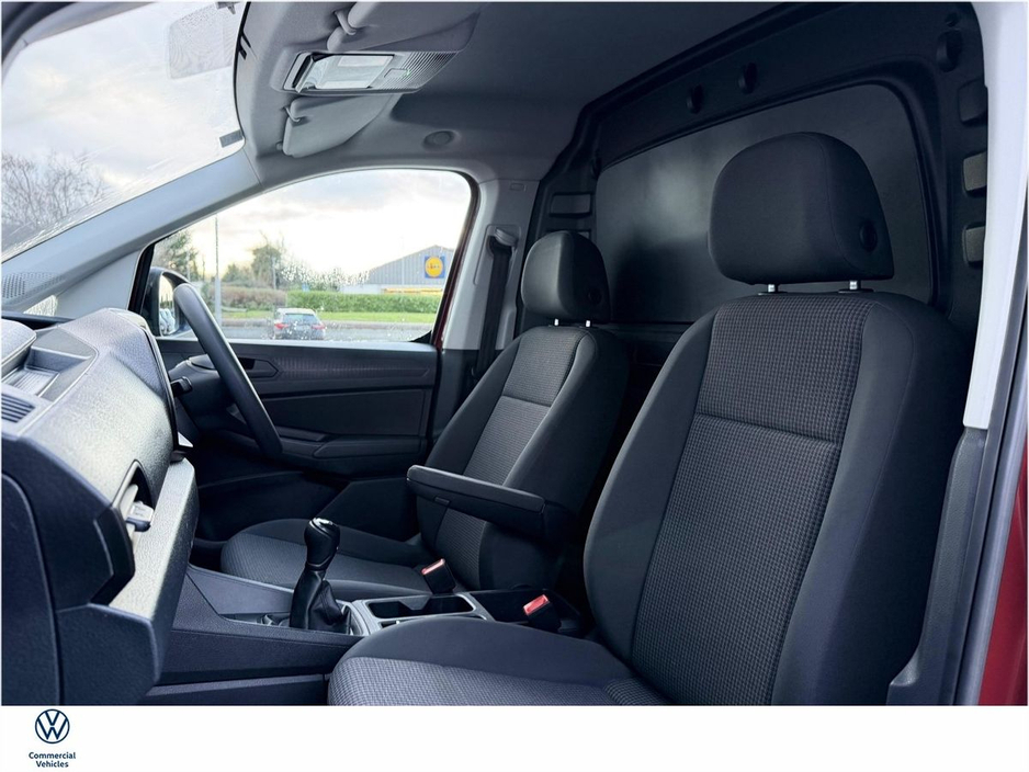 2021 Volkswagen Caddy CARGO BUSINESS 102HP M6F