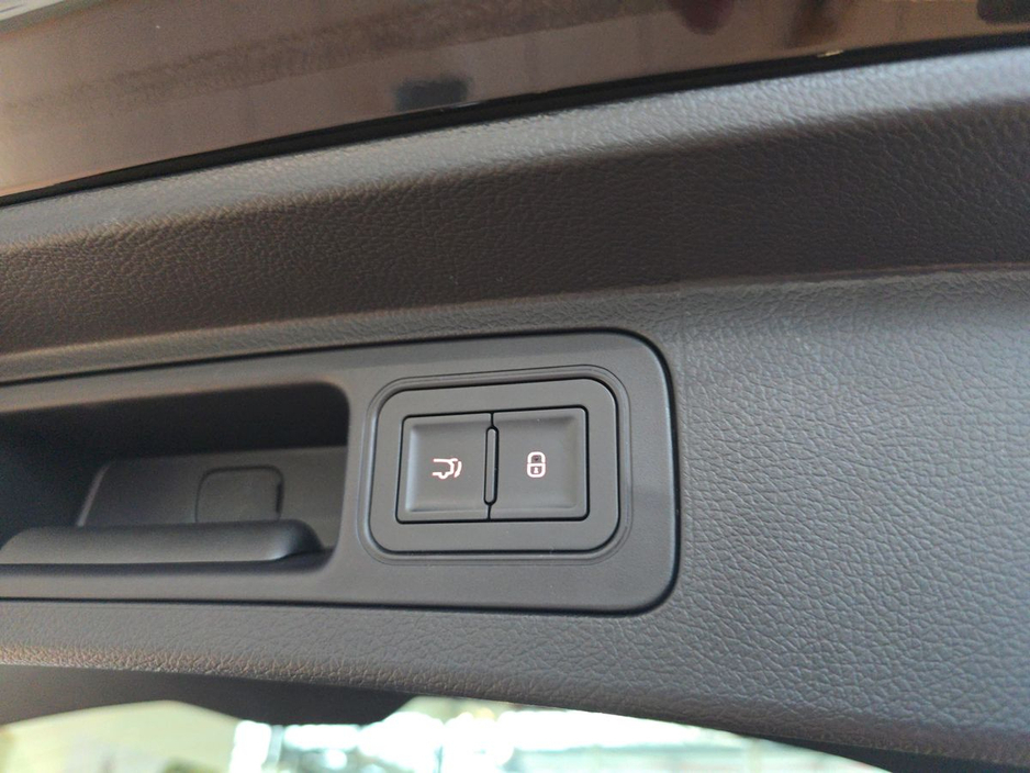 2026 BYD Seal U - image 21