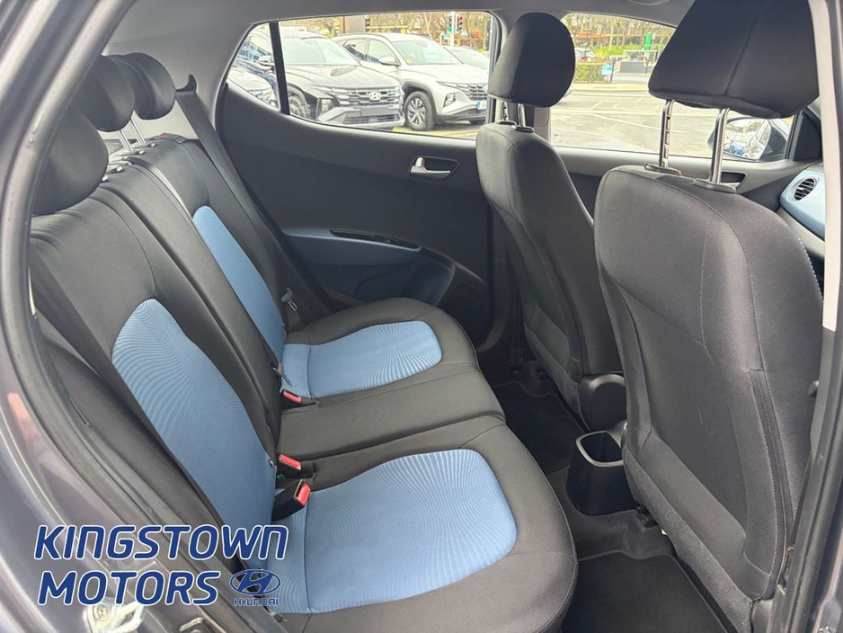 2016 Hyundai i10 - image 17