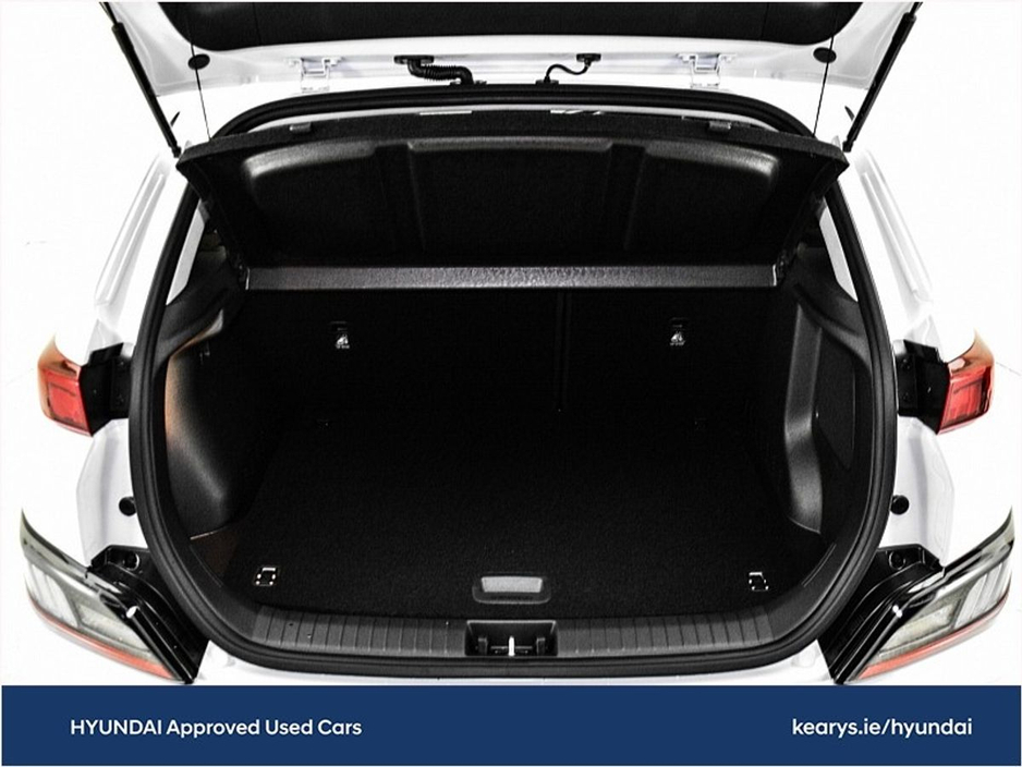 2023 Hyundai Kona EV Executive 39 kWh €21,990