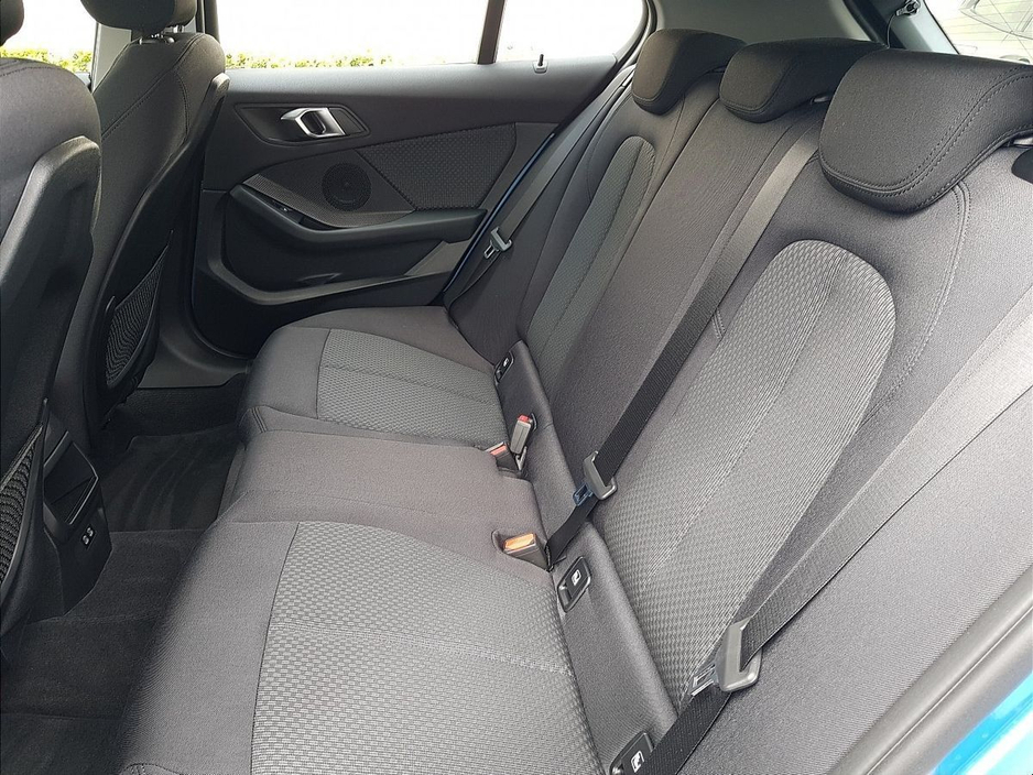 2020 BMW 1 Series - image 20