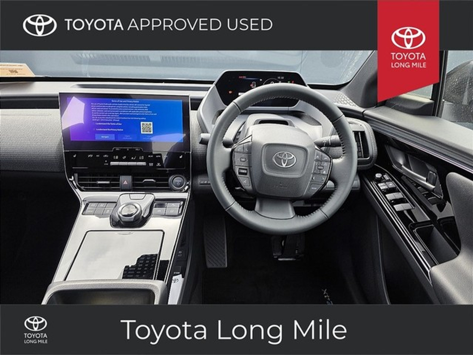 2024 Toyota bZ4X - image 9
