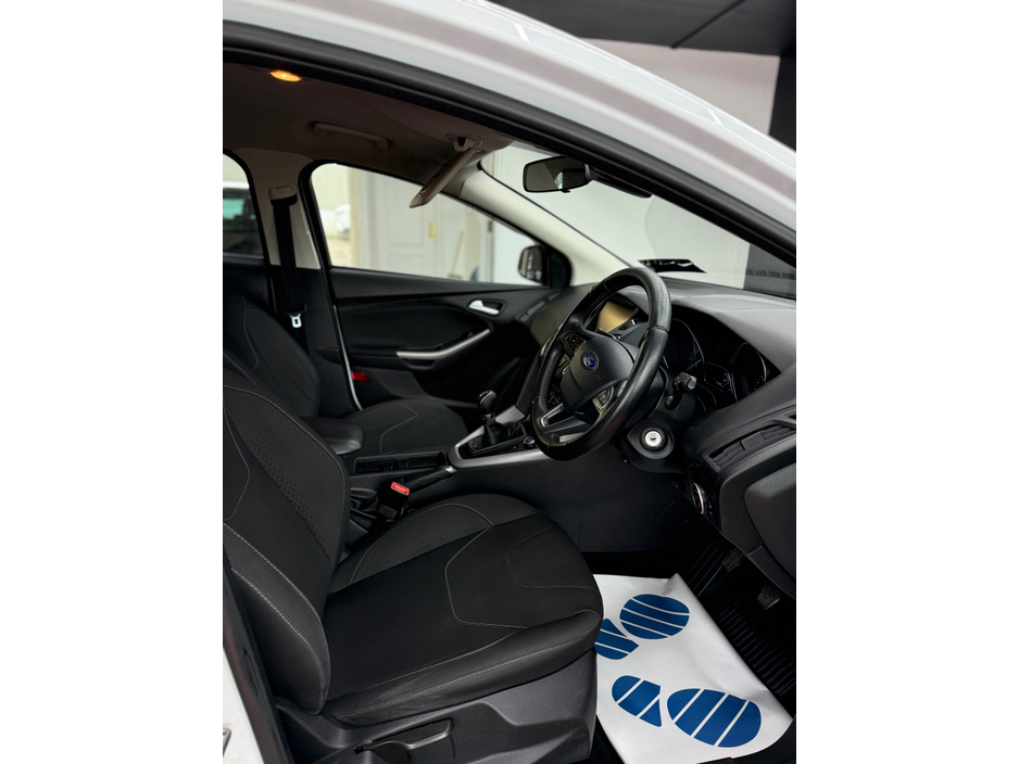 2016 Ford Focus 1.0 ECOBOOST ZETEC 100PS 5DR T €9,950