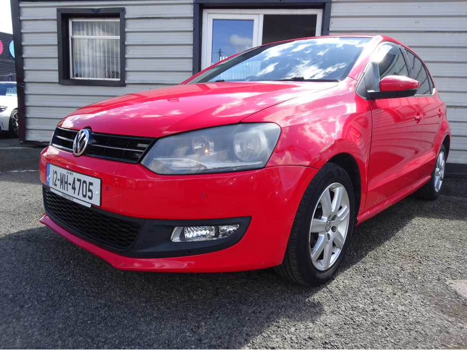2012 Volkswagen Polo - image 3