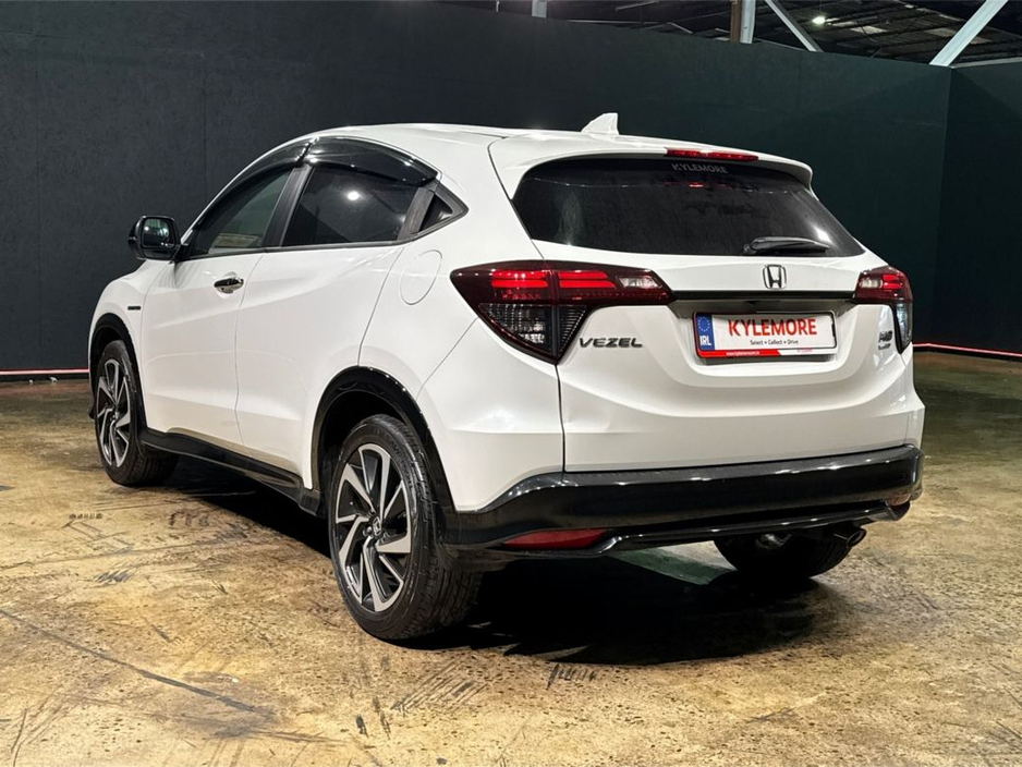 2019 Honda Vezel - image 5