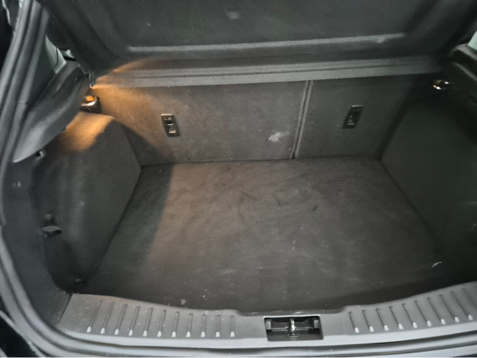 2017 Ford Focus 1.5 TDCI ST-LINE 120PS 5 5DR €12,950