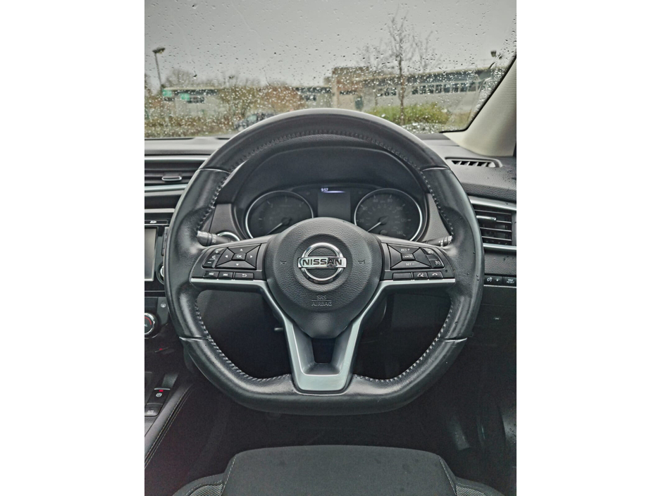 2018 Nissan Qashqai - image 22