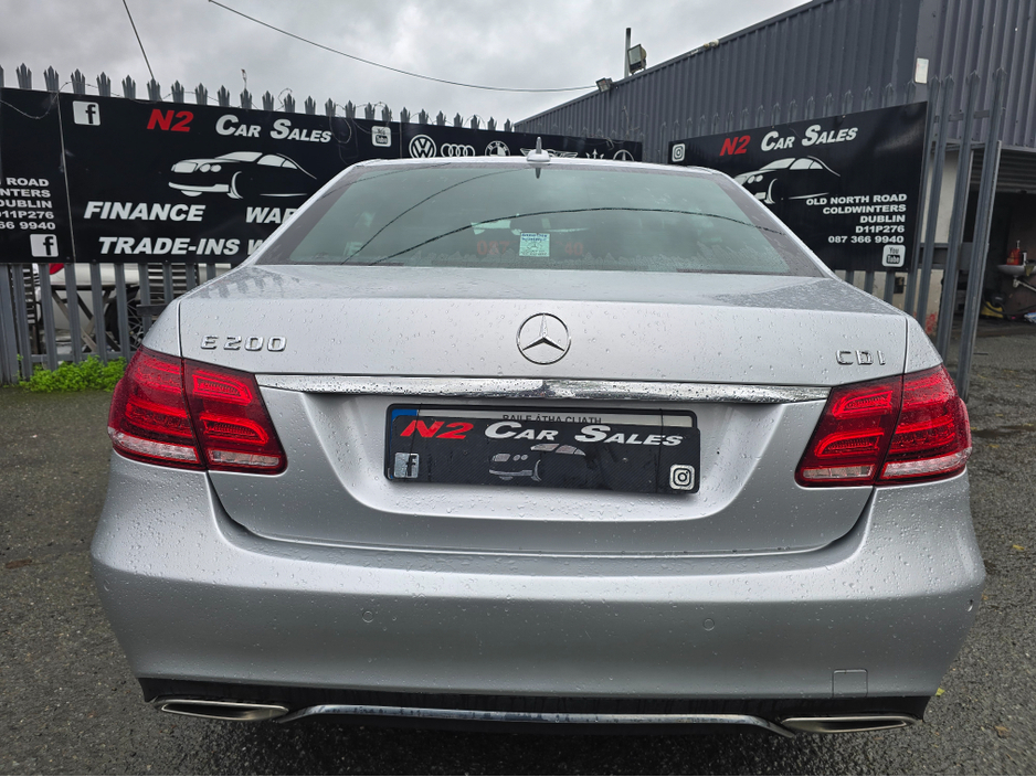 2014 Mercedes-Benz E Class - image 9