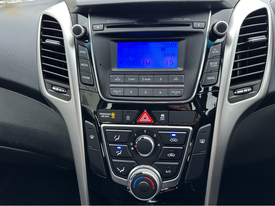 2016 Hyundai i30 1.4 PETROL CLASSIC 5DR