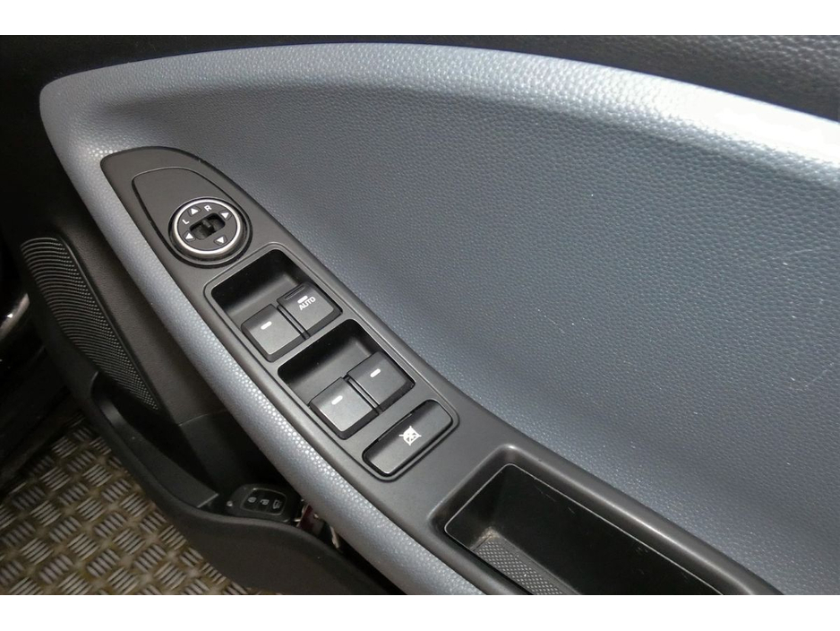 2018 Hyundai i20 - image 22