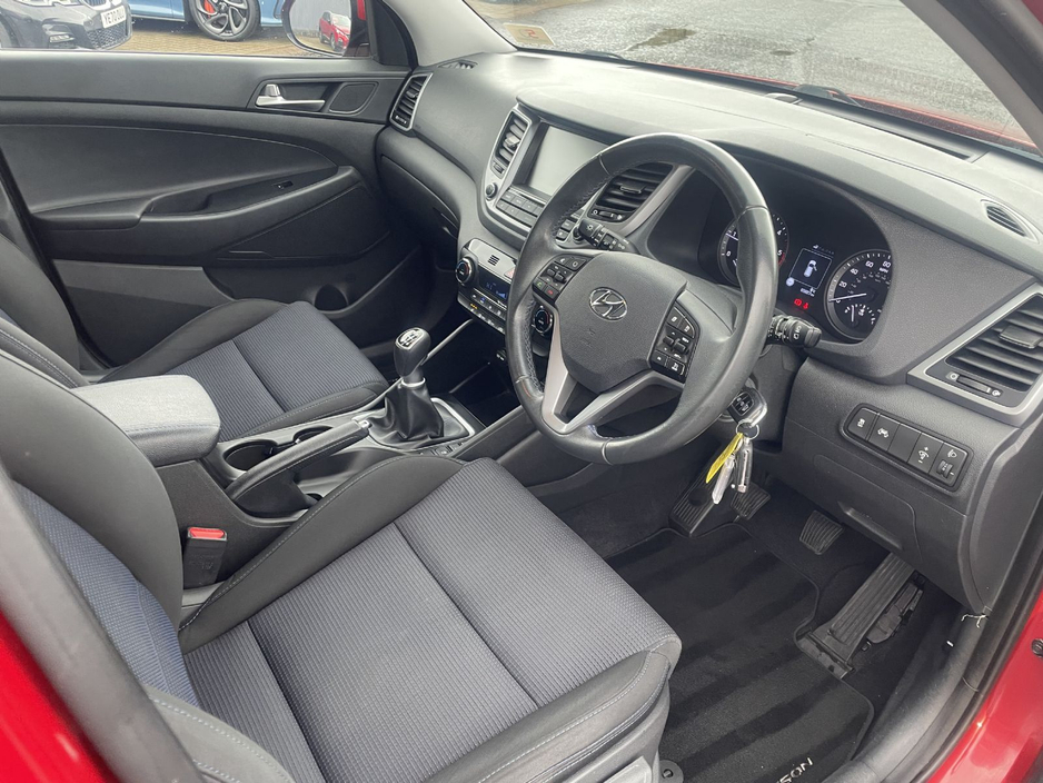 2017 Hyundai Tucson - image 11