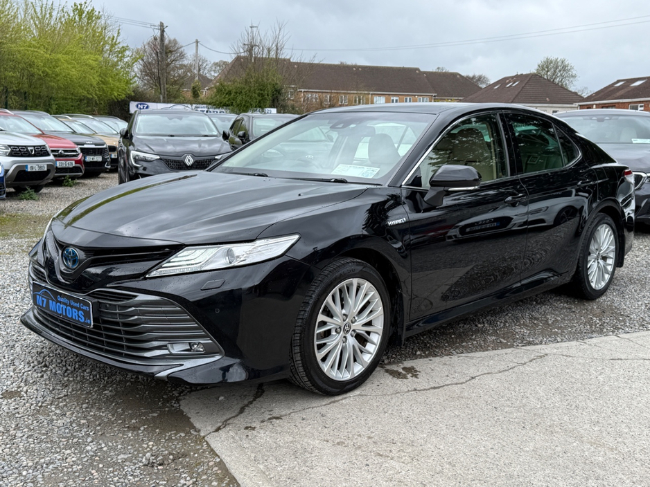 2021 Toyota Camry - image 7