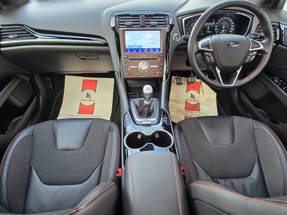2020 Ford Mondeo - image 17