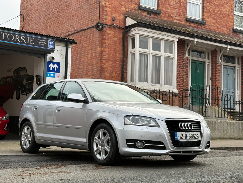 2012 Audi A3 - image 3