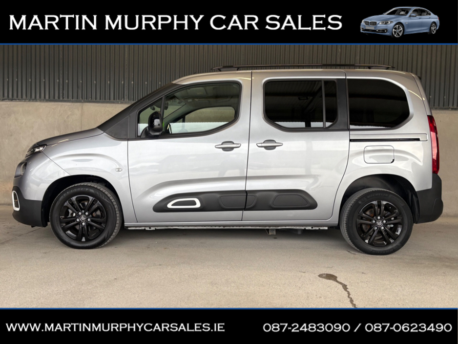 2023 Citroen Berlingo - image 3