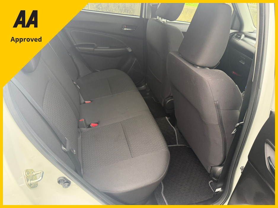 2017 Suzuki Swift 1.2 HYBRID , Reversing Camera