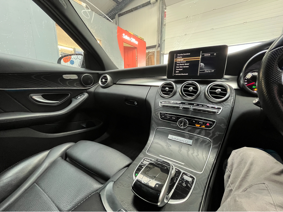 2018 Mercedes-Benz C Class €23950 2018 MERCEDES-BENZ C220D LAUREUS EDITION 2.2 AUTOMATIC / CRUISE CONTROL / REVERSE CAMERA / ELECTRIC MEMORY & HEATED SEATS / PADDLE SHIFTERS / AMBIENT LIGHTS €23,950