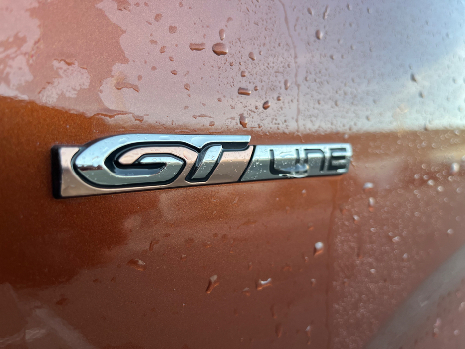 2020 Peugeot Rifter - image 13