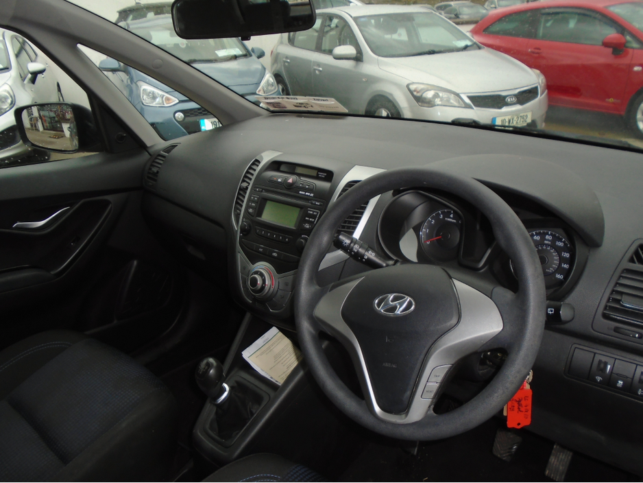 2014 Hyundai ix20 - image 11