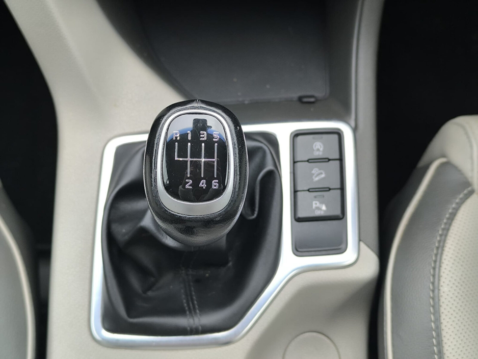 2018 Kia Sportage - image 20