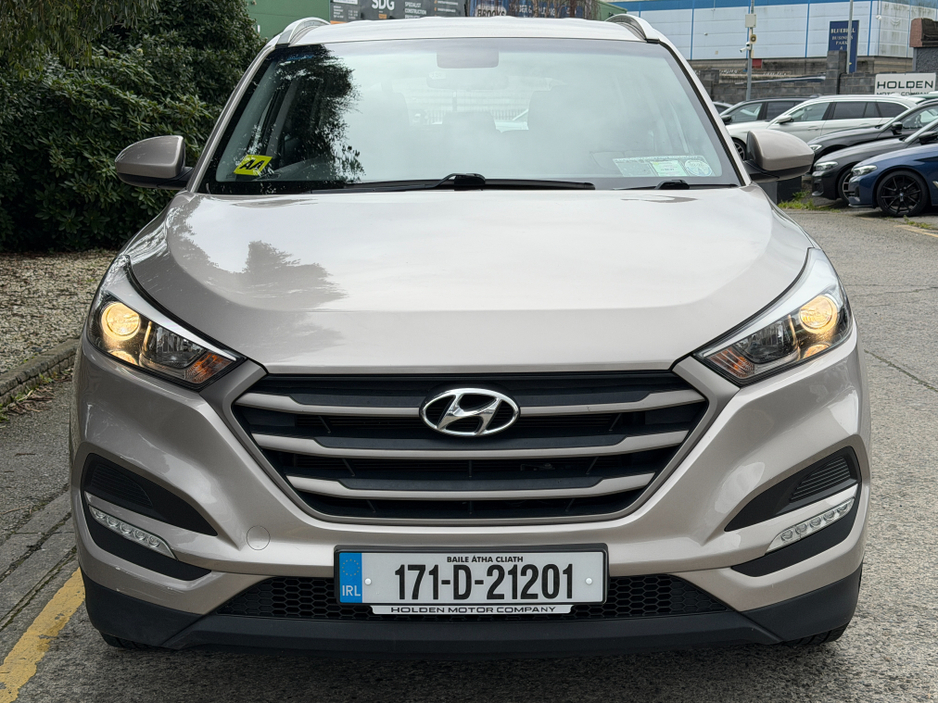 2017 Hyundai Tucson - image 4