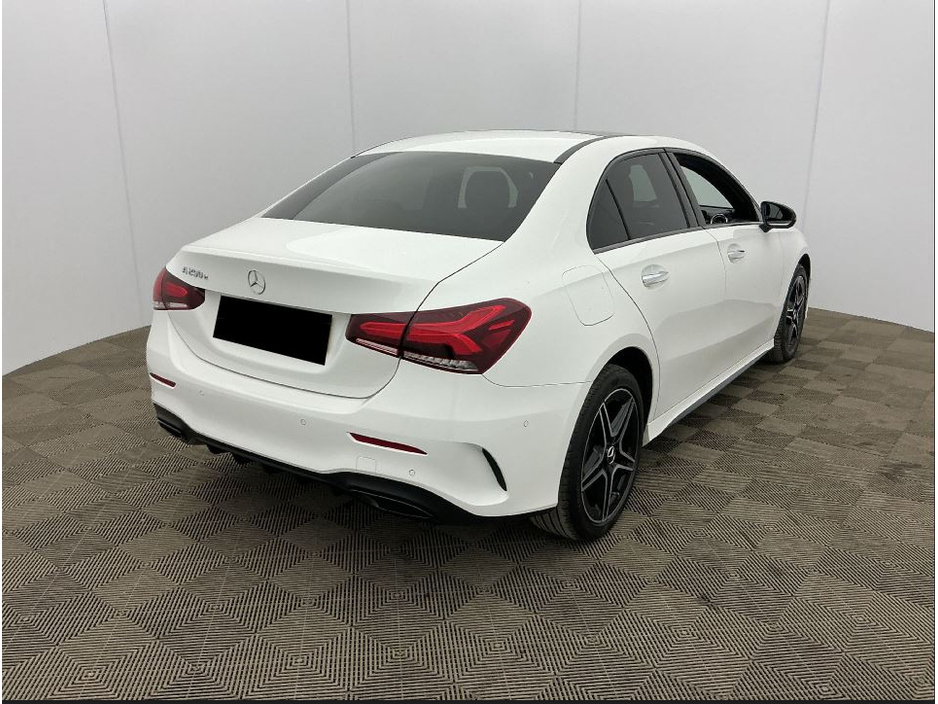 2022 Mercedes-Benz A Class - image 3