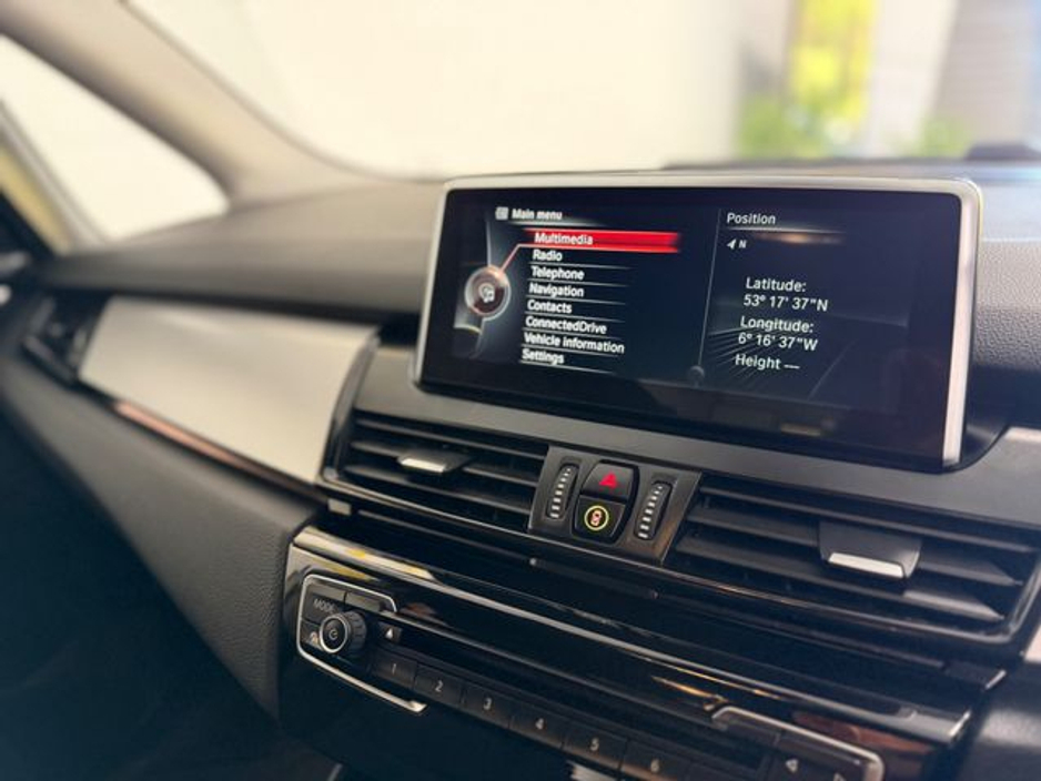 2016 BMW 2 Series - image 12