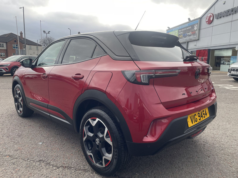 2022 Opel Mokka - image 5