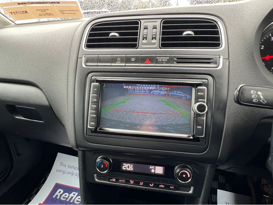 2017 Volkswagen Polo - image 17