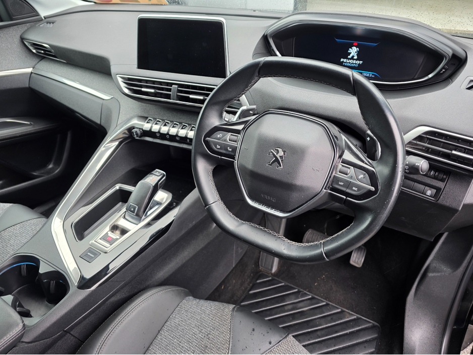 2020 Peugeot 3008 - image 17