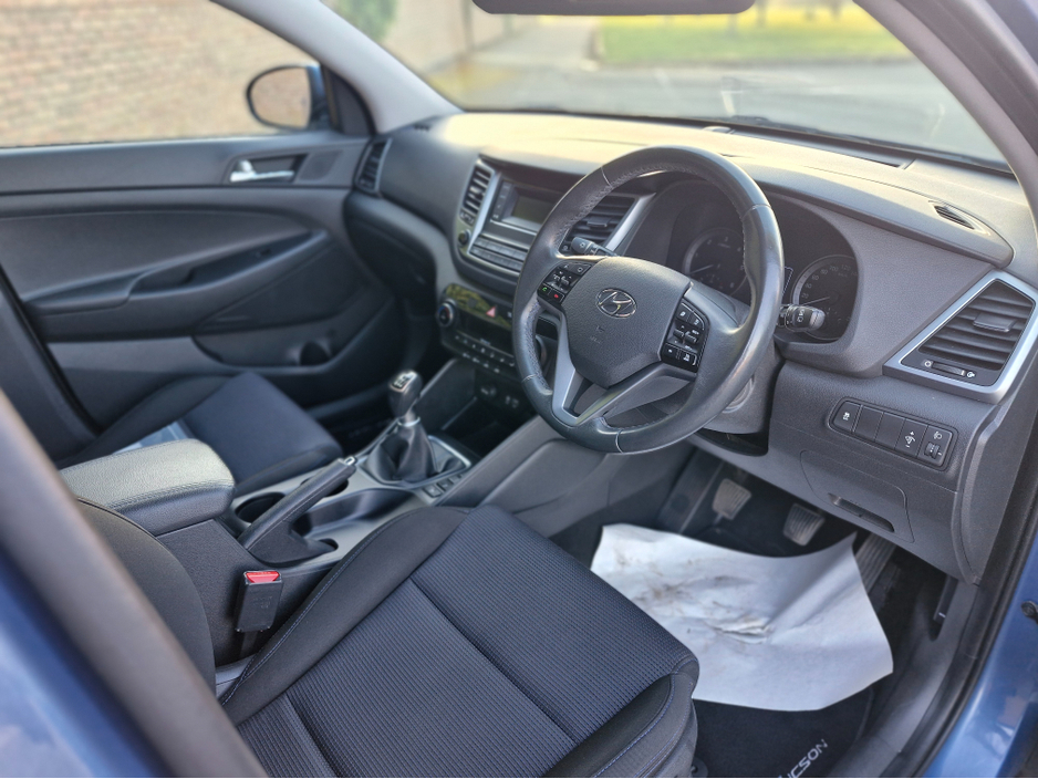 2016 Hyundai Tucson - image 28