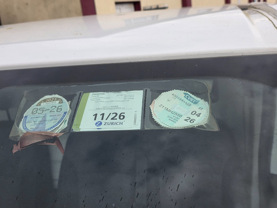 2021 Renault Trafic - image 10