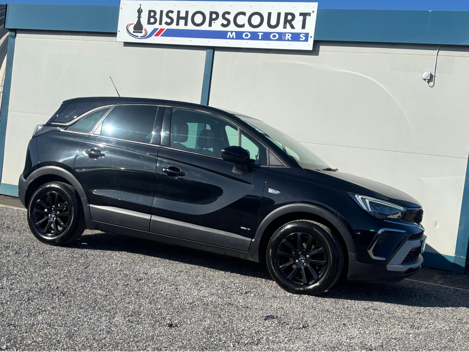 2023 Opel Crossland X - image 3