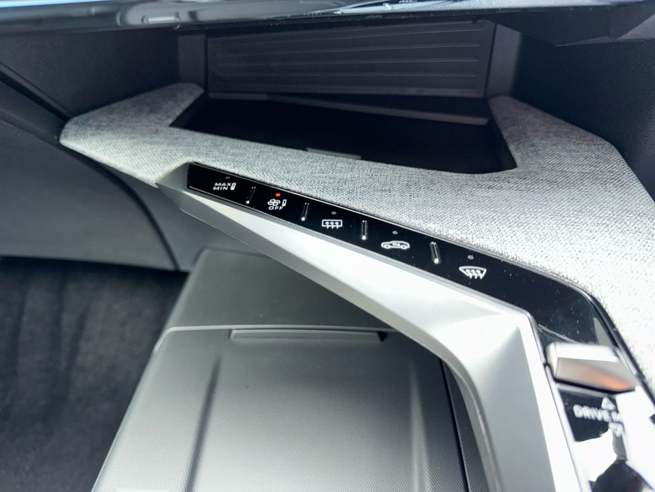 2026 Peugeot 3008 - image 19