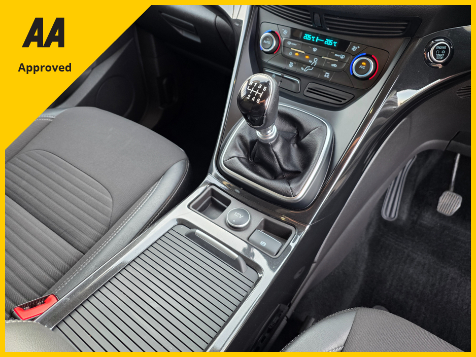 2019 Ford Kuga - image 14