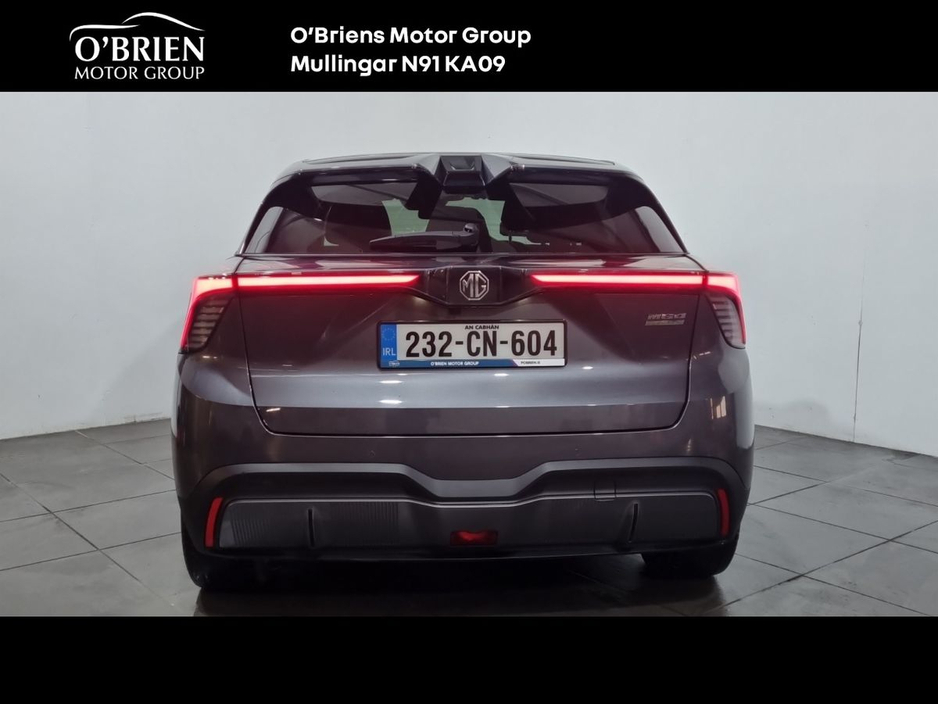 2023 MG 4 MG4 LR Exclusive €22,950