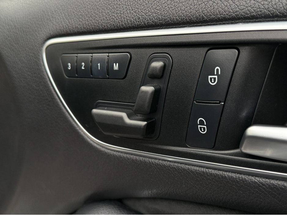 2013 Mercedes-Benz A Class - image 13