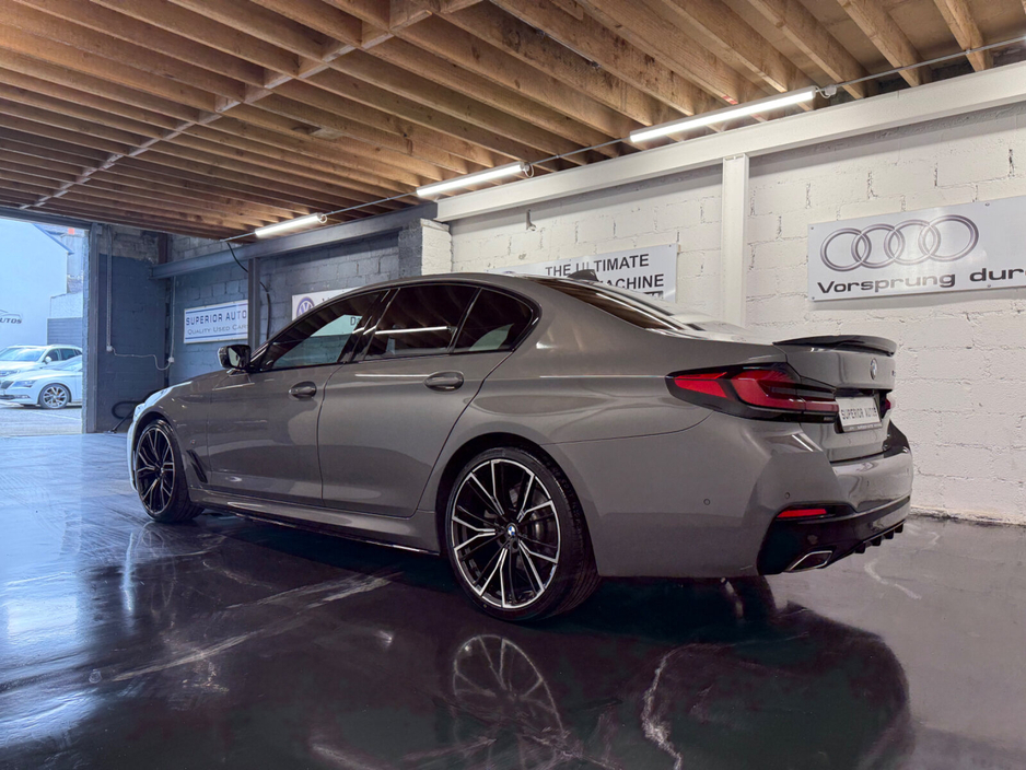 2021 BMW 5 Series - image 5