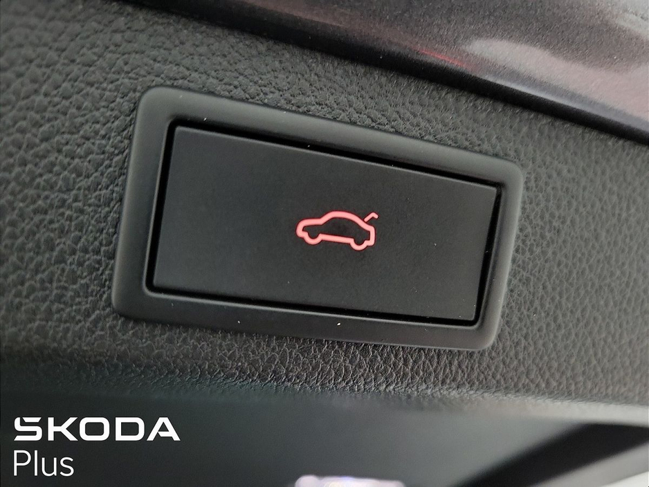 2024 Skoda Superb Combi Sportline 2.0Tdi 150Bhp DSG €46,950