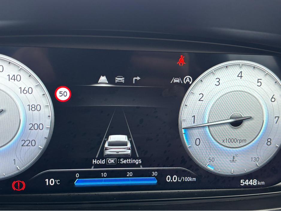 2025 Hyundai i20 - image 7