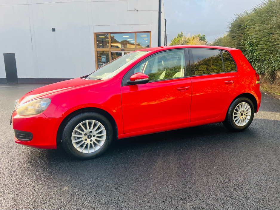 2012 Volkswagen Golf MULTI-FUNC WHEEL // REVERSE CAM // IMMACULATE €7,900