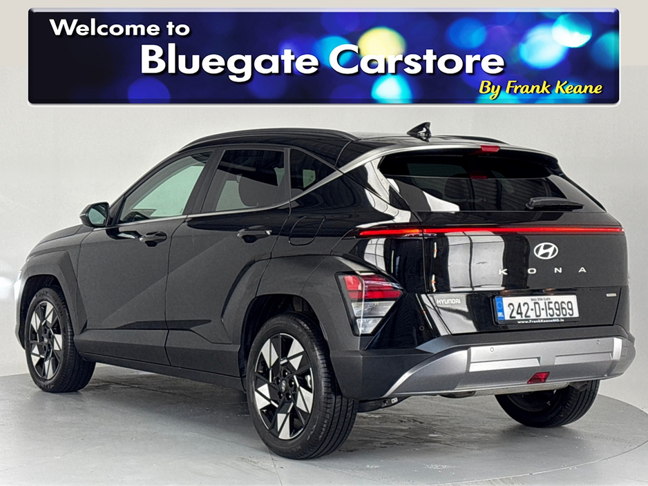 2024 Hyundai Kona ELEGANCE 48KWH**DIGITAL DASH**TOUCH SCREEN MEDIA**APPLE CAR PLAY**DUAL CLIMATE**MULTIFUNCTIONAL STEERING WHEEL**CRUISE CONTROL**HEATED SEATS**HEATED STEERING WHEEL**REVERSE CAMERA**PARKING SENSORS** €31,995