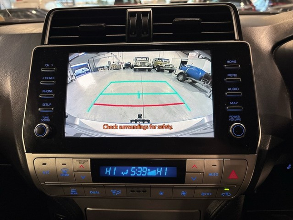 2021 Toyota Landcruiser LWB COMMERCIAL 4DR LC RC20 €41,950