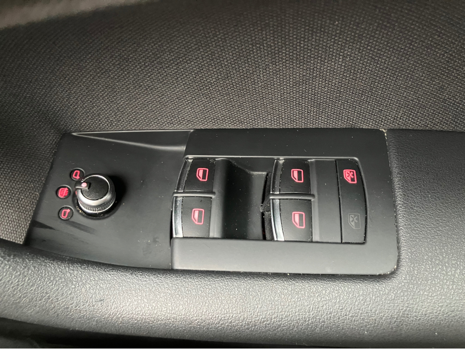 2012 Audi A3 - image 15