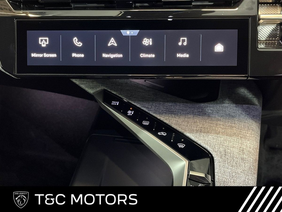 2026 Peugeot 3008 Allure 73kWh 527KMs Range, *Heated Front Seats* Front & Rear Sensors with Camera, Heated Steering Wheel, Wireless Apple Carplay & Android Auto. €48,495