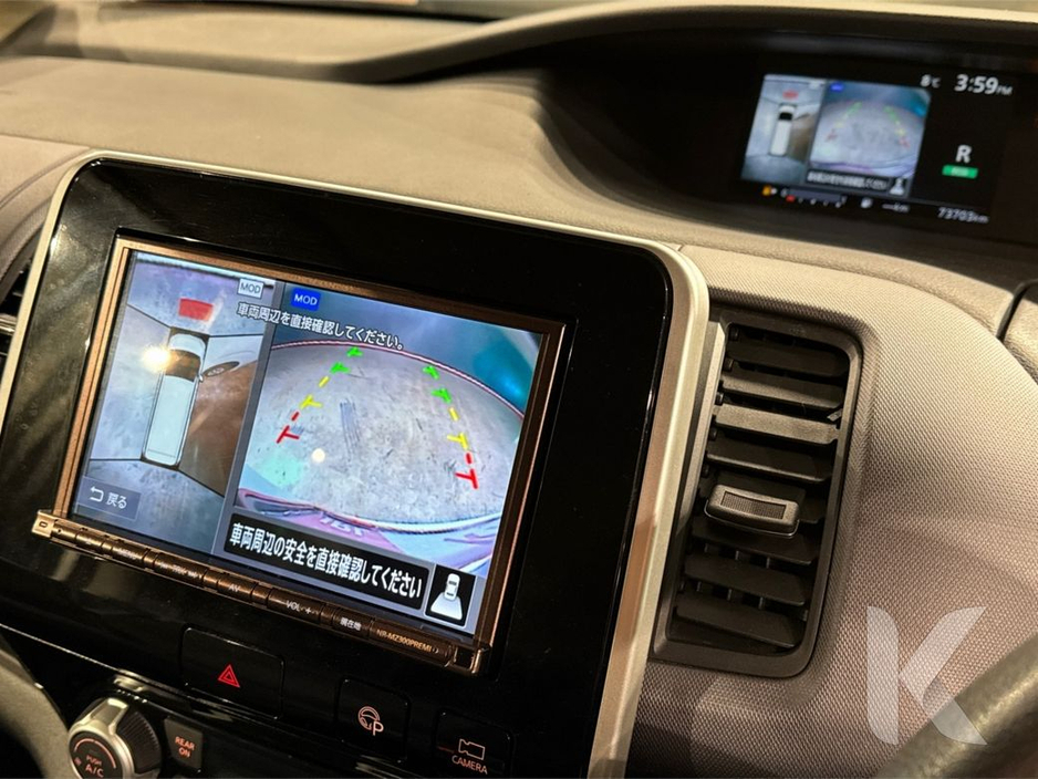 2018 Nissan Serena S-HYBRID 2.0L AUTOMATIC - MULTI FUNCTION STEERING WHEEL - CRUISE CONTROL - HEATING / AC CONTROLS - REVERSE CAMERA €19,950