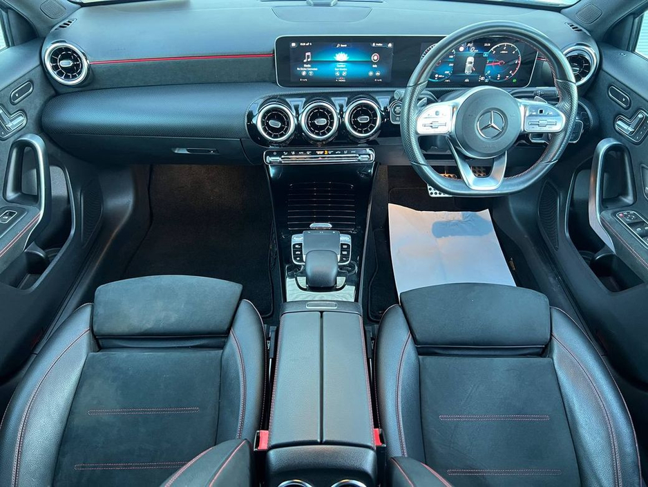 2019 Mercedes-Benz A Class A200d AMG-LINE PREMIUM PLUS * HUGE SPEC * // VALID NCT 11/27 // FULL AMG-LINE SPEC // VIRTUAL COCKPIT €25,900